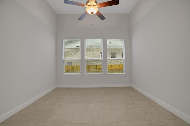 unfurnished room featuring ceiling fan