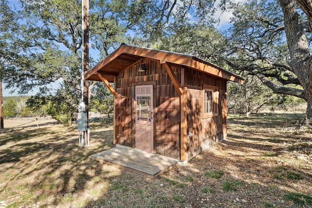 view of outdoor structure