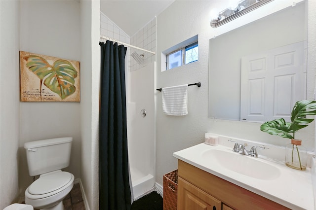 bathroom with curtained shower, toilet, vaulted ceiling, and vanity