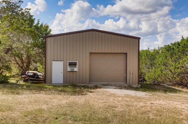 garage featuring heating unit