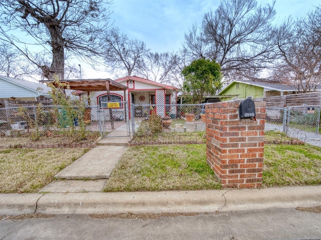 view of front of home with a front yard