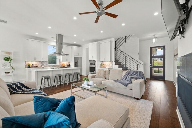 5717 Lost Horizon Dr Unit 12, Austin, TX 78759 - photo 6