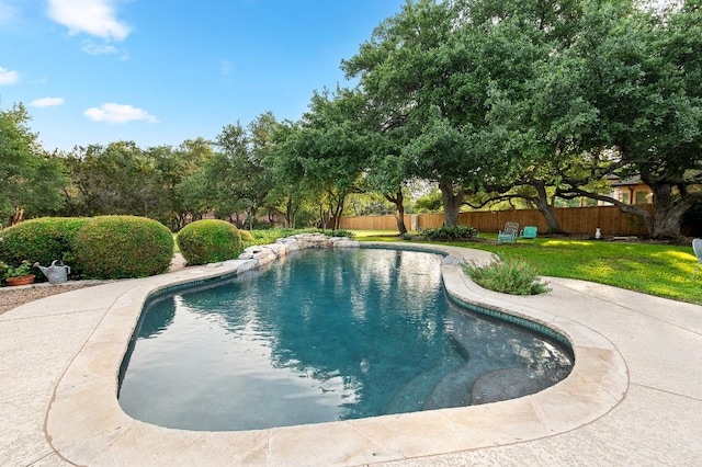 127 Roberts Cir, Georgetown, TX 78633 - view of pool