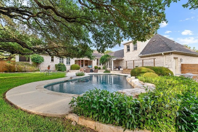 127 Roberts Cir, Georgetown, TX 78633 - outdoor pool featuring a patio area