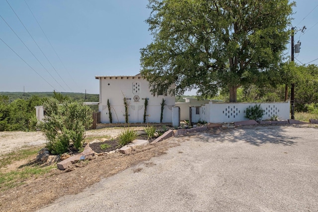 view of front of home