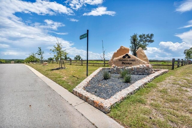 762 Morning Dew Dr, Round Mountain, TX 78663