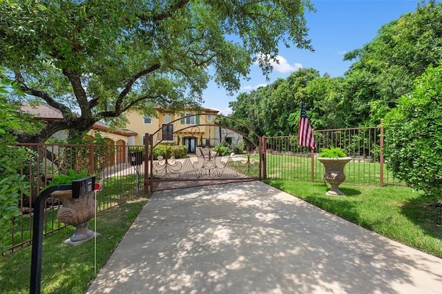 exterior space with a lawn