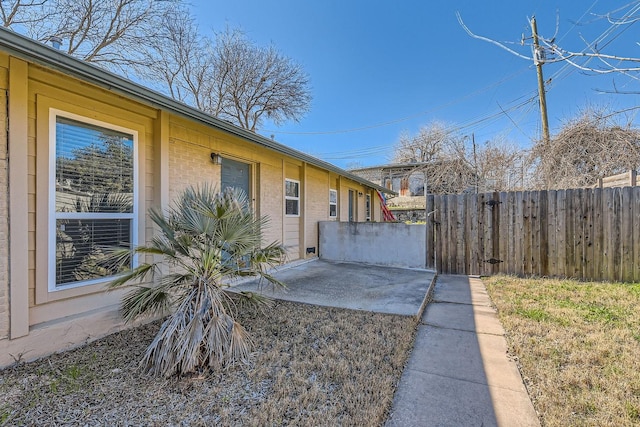 Listing photo 2 for 4408 Scottsdale Rd, Austin TX 78721