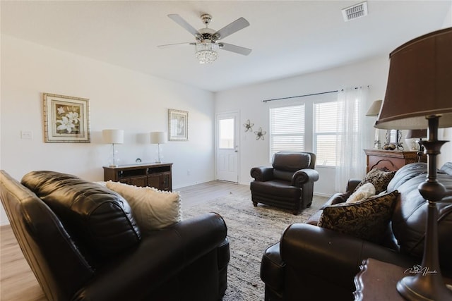 517 Halfmoon Dr, Lockhart, TX 78644 - photo 13