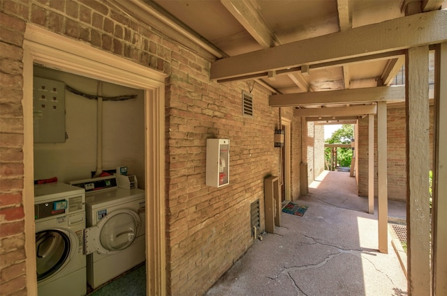 interior space featuring washing machine and clothes dryer