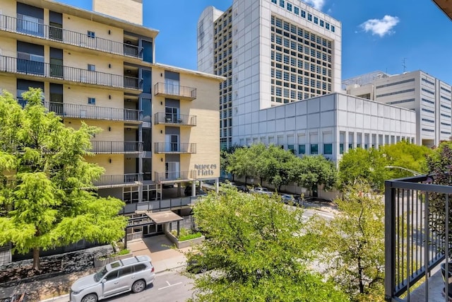 908 Nueces St Unit 37, Austin, TX 78701 - view of apartment building / complex
