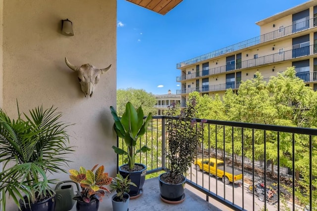 908 Nueces St Unit 37, Austin, TX 78701 - view of balcony