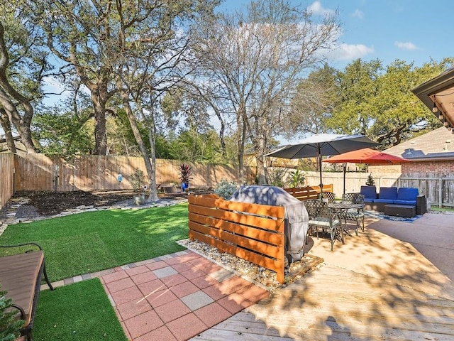 view of patio / terrace featuring outdoor lounge area