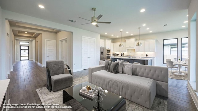 8612 Ambergill Ct, Austin, TX 78744 - photo 4