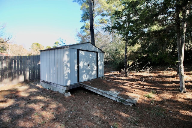 view of outbuilding