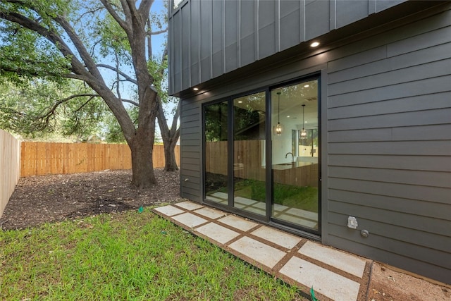 2010 Gathright Unit B, Austin, TX 78704 - view of fenced backyard