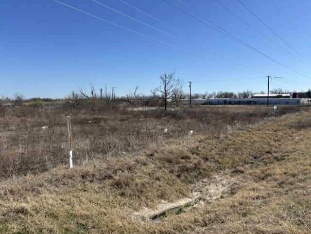4030 N Main St, Taylor, TX 76574