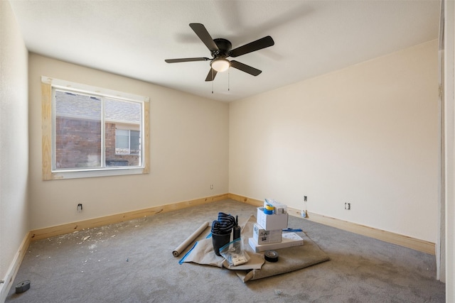 unfurnished room with ceiling fan