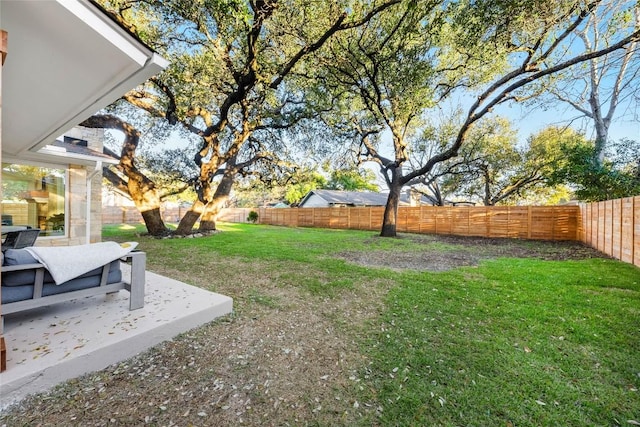 view of yard with a patio