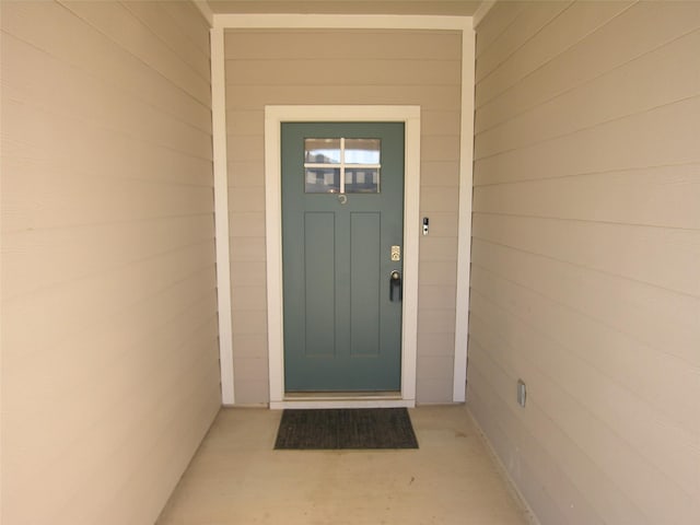 view of property entrance