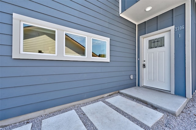 view of property entrance