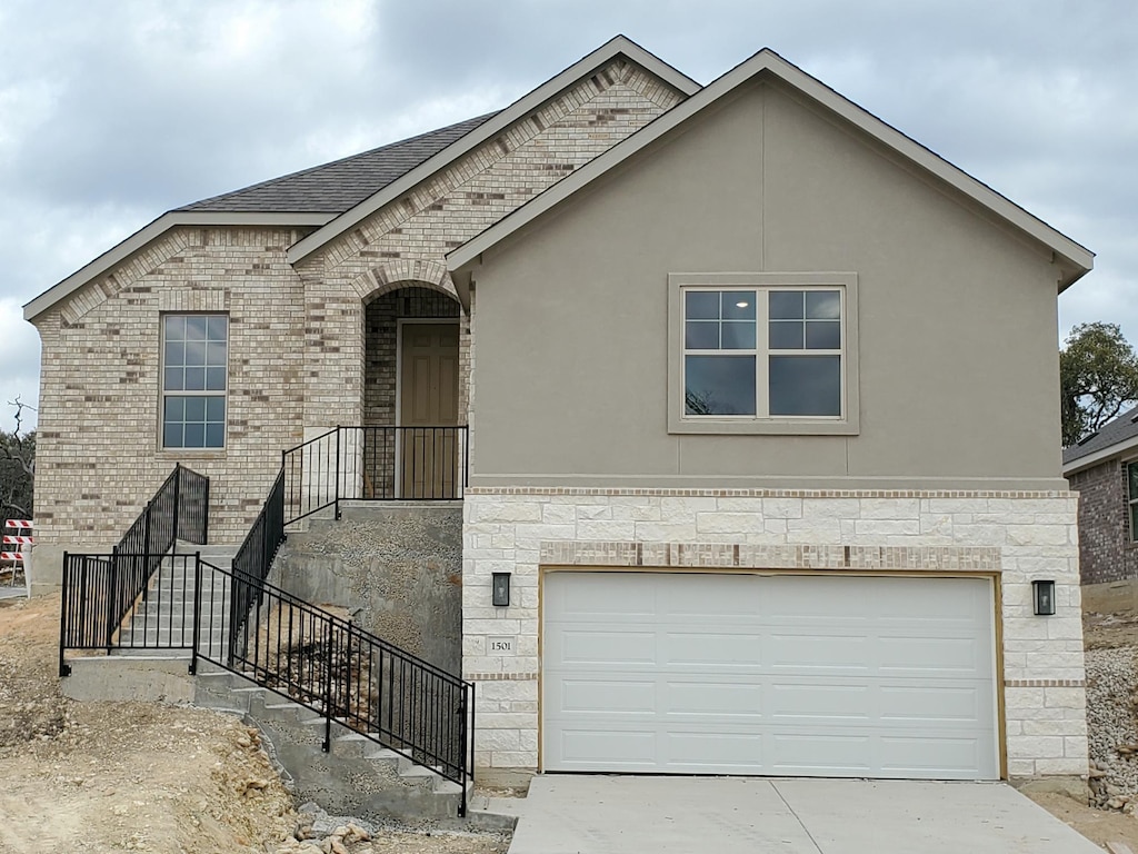 view of front of house with a garage