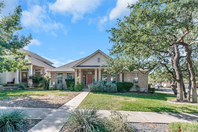 view of front of home with a front lawn