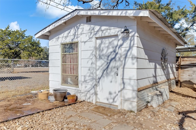 view of outbuilding