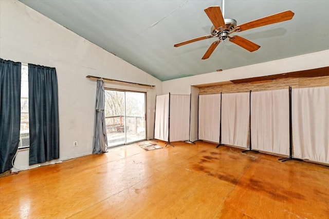 206 M L K Dr Unit B, Elgin, TX 78621 - unfurnished room featuring lofted ceiling and a ceiling fan