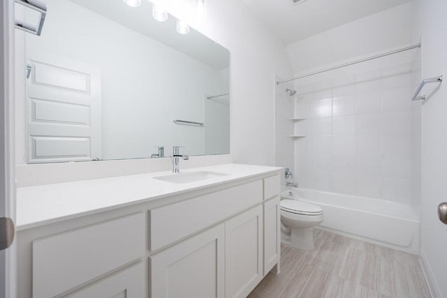 228 Running Fawn, Georgetown, TX 78628 - full bath with vanity and shower / bath combination