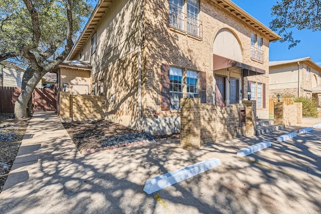 view of front of home