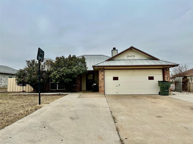 view of front of house featuring a garage