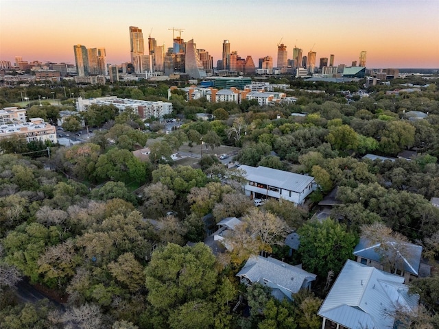 view of aerial view at dusk