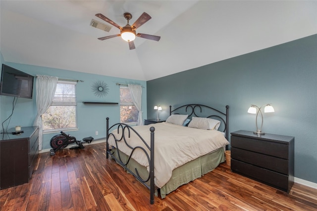 16805 Willow Oak Ln, Round Rock, TX 78681 - bedroom featuring lofted ceiling, wood finished floors, baseboards, and a ceiling fan