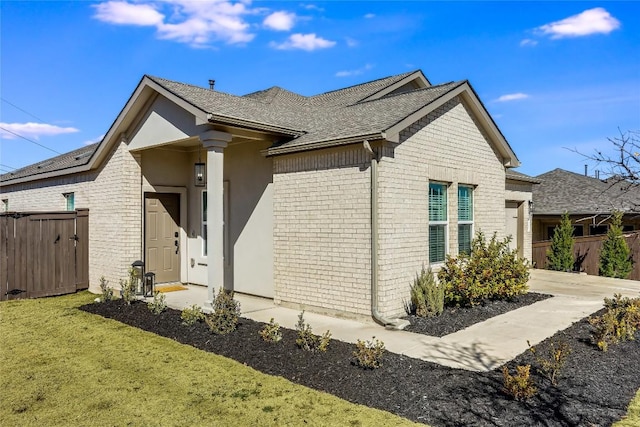 exterior space featuring a front lawn