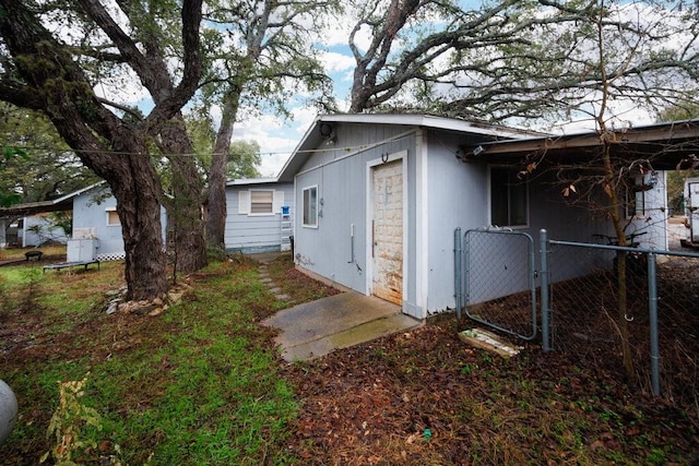 view of side of property