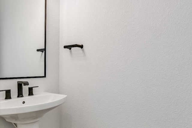 1349 S Brook Dr, Leander, TX 78641 - bathroom with a sink