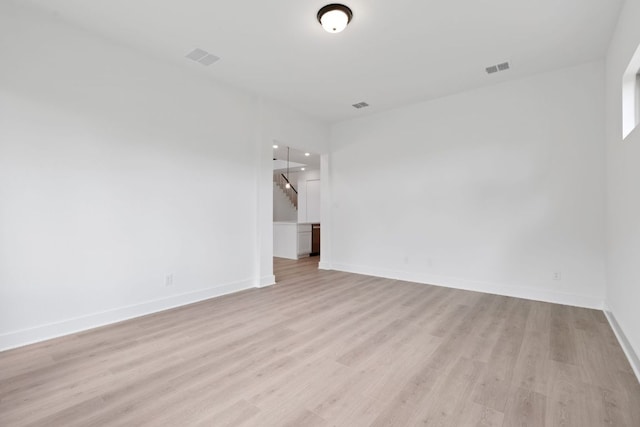 118 Bateleurfrey Cv, Cedar Creek, TX 78612 - unfurnished room with light wood-type flooring and baseboards