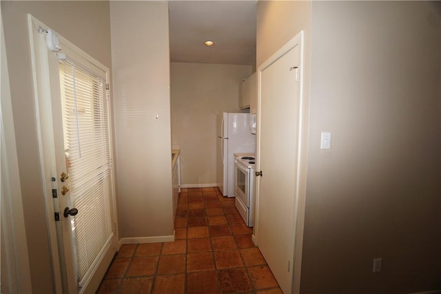 712 Graham Pl Unit 203, Austin, TX 78705 - hallway with baseboards