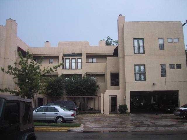 712 Graham Pl Unit 203, Austin, TX 78705 - view of building exterior