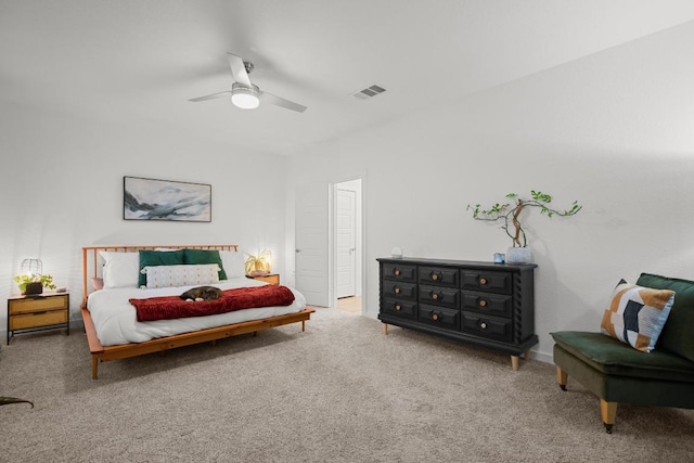 bedroom with ceiling fan