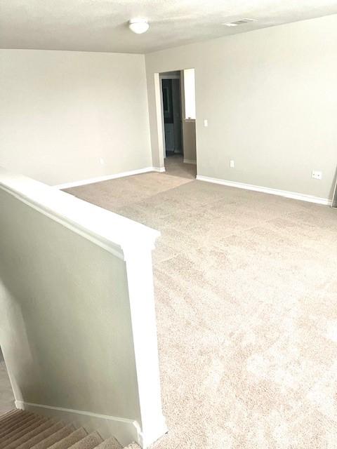 empty room with carpet