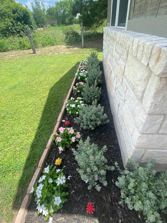 254 Cardinal Loop, Paige, TX 78659 - view of grassy yard