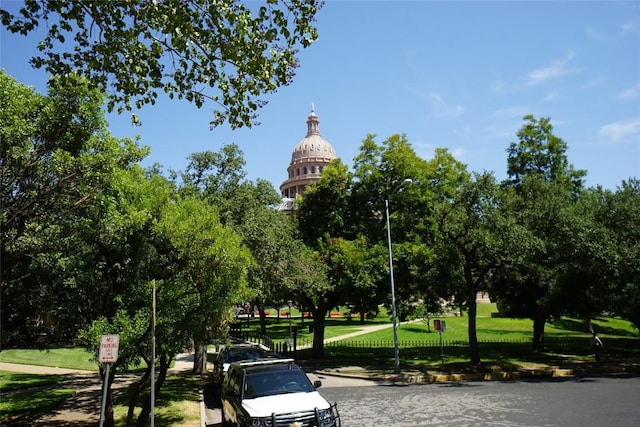 view of community featuring a yard