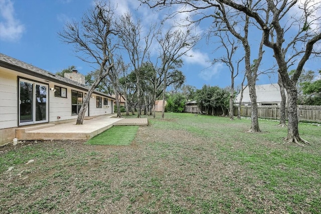 view of yard with a patio area