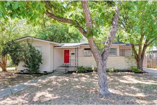 1405 Brentwood St, Austin, TX 78757 - view of front of home featuring crawl space