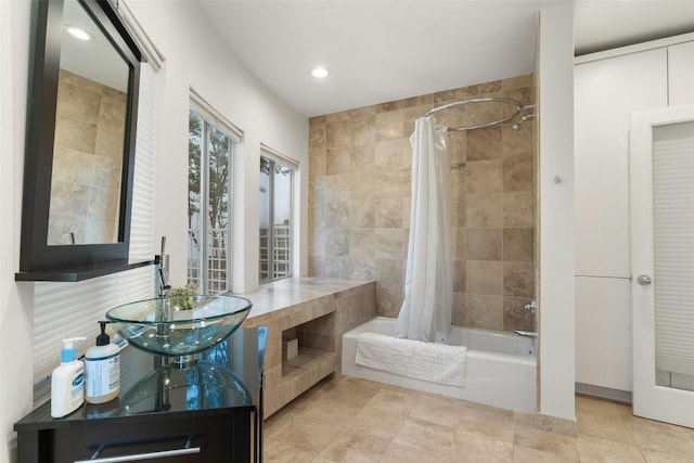2102 N Oak Canyon Rd, Austin, TX 78746 - full bath featuring shower / bath combo and recessed lighting