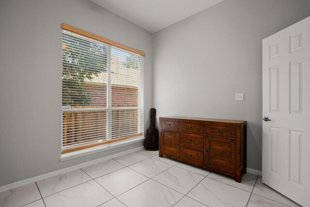 7017 Viridian Ln, Austin, TX 78739 - bedroom featuring baseboards