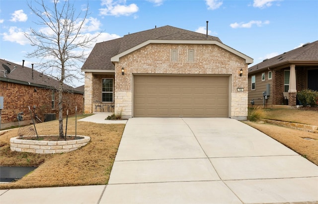 view of front of house featuring a garage