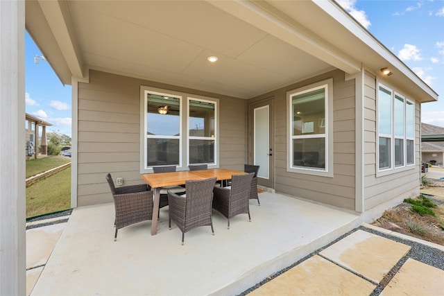 722 Kitty Hawk Rd, Georgetown, TX 78633 - view of patio / terrace with outdoor dining area